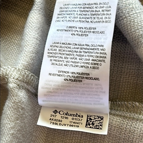 Columbia Women's Plaid Button Down Shirt - Gray - Picture 10 of 14